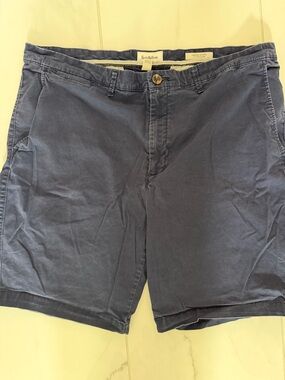 Goodfellow & Co Men’s Dark Blue Flat-Front Chino Shorts